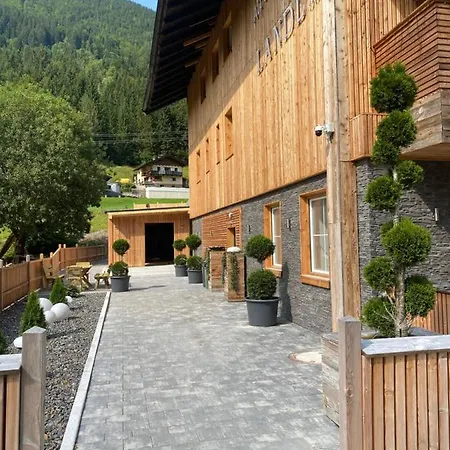 Landl 33 Top7 Apartment